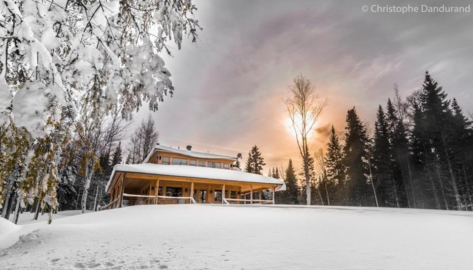 Chalet TAO par Les Chalets Spa Canada La Malbaie Extérieur photo